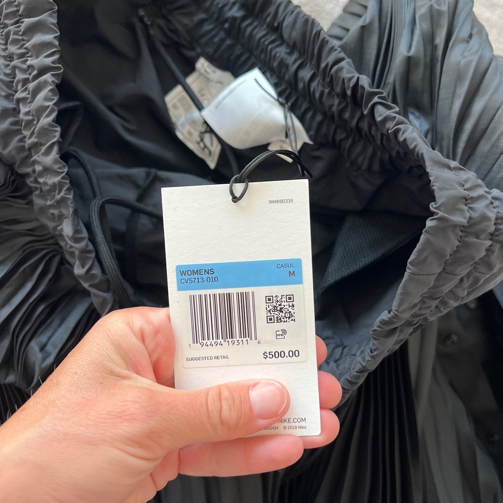 Nike and Sacai skirt - Picture 11 of 11